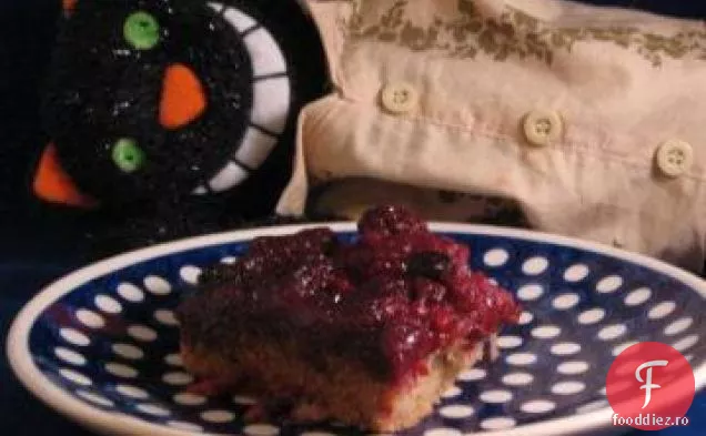 Tort Cu Trei Fructe De Pădure Cu Susul În Jos