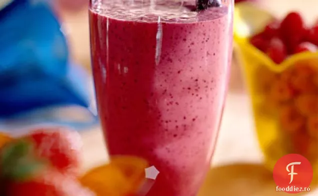 Smoothie Cu Patru Fructe De Pădure