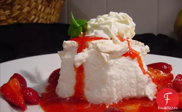 Tort De Bezea De Zmeură (Sau Căpșuni) Peste Noapte