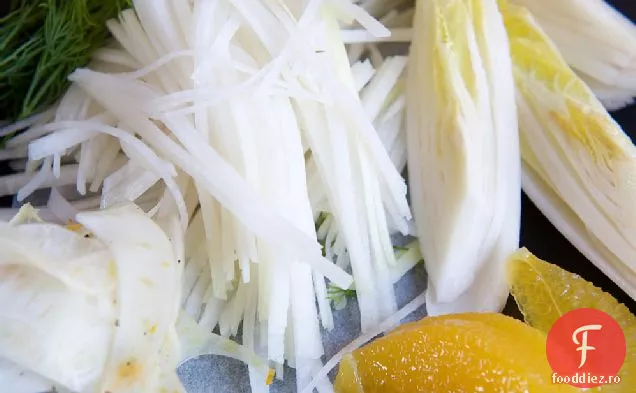 Salată Crudă De Fenicul, Portocală Sevilla, Cicoare Și Guli-Rabe