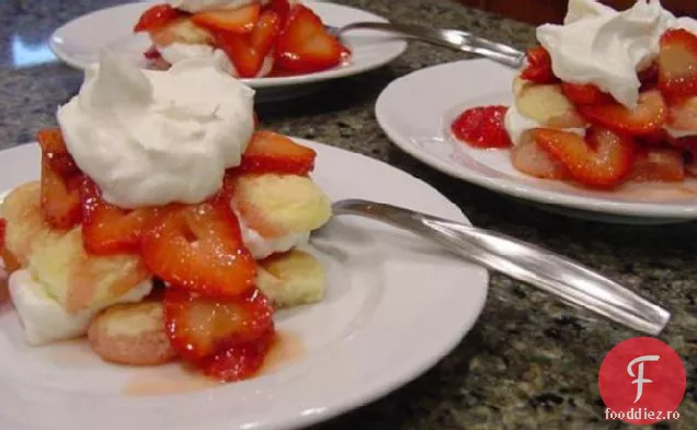Shortcake Uimitor De Căpșuni (Sau Afine)