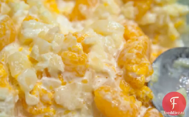 Salată De Fructe Marshmallow