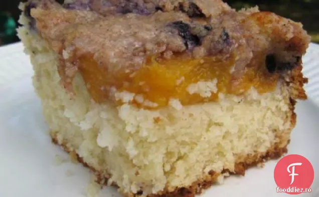 Tort De Cafea Cu Piersici Cu Afine