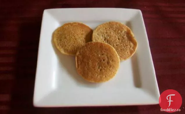 Clătite Vegane Din Grâu Integral Cu Mere