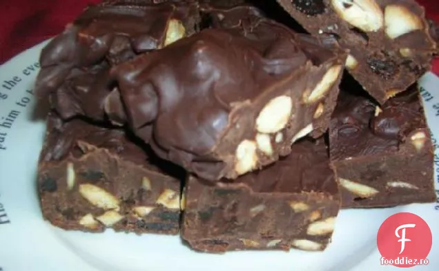 Fudge rapid de fructe și nuci