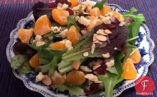 Salată De Portocale Satsuma, Afine Uscate Și Brânză Albastră