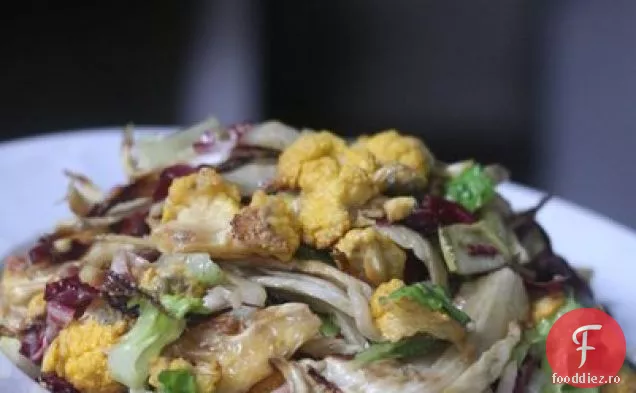 Salată De Conopidă Prăjită Și Fenicul Cu Andive, Radicchio, An