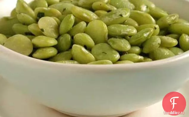 Fasole proaspătă de afine cu lămâie și ulei de măsline