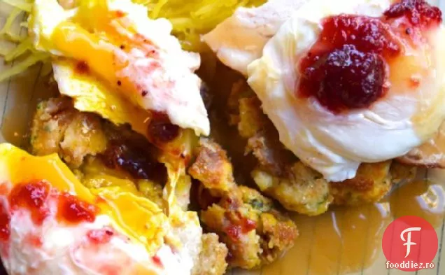 Ziua Recunostintei Resturi Ouă Benedict