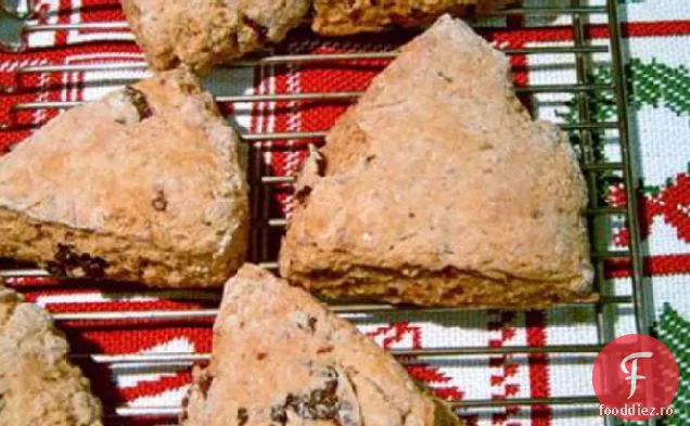 Scones Cu Fructe Uscate Cu Conținut Scăzut De Grăsimi