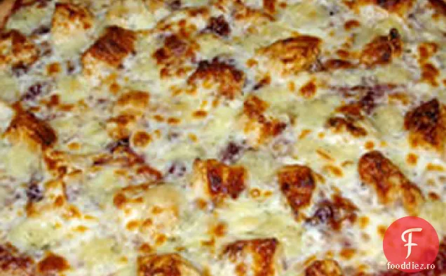Pizza cu afine și pui Brie