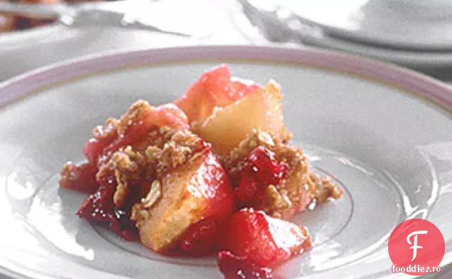 Pear Cranberry Crisp