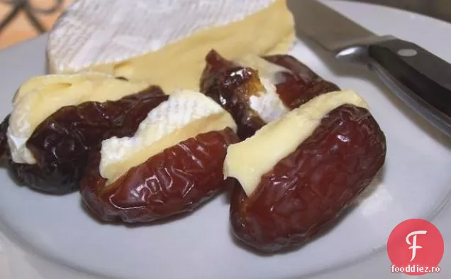 Curmale Proaspete Cu Brie
