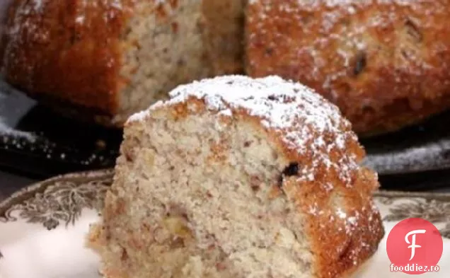 Tort Bundt Cu Smochine Și Migdale