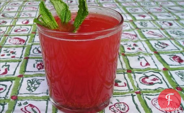 Strawberry-Rom Slush