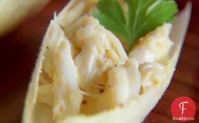 Salată de Crab în frunze de andive