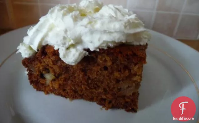 Tort De Mere Cu Sos Fierbinte De Caramel