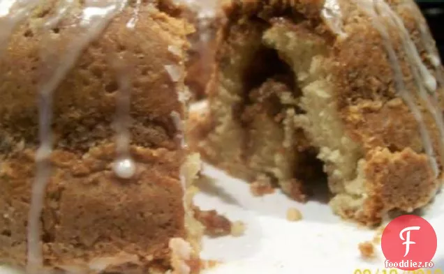 Tort De Scorțișoară Streusel Bundt