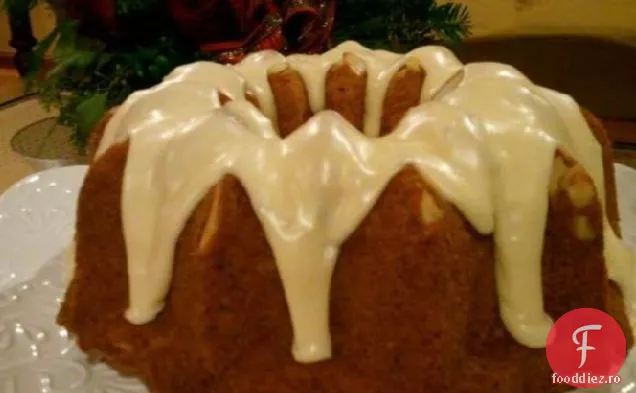 Vacanță Rom Eggnog Bundt Tort