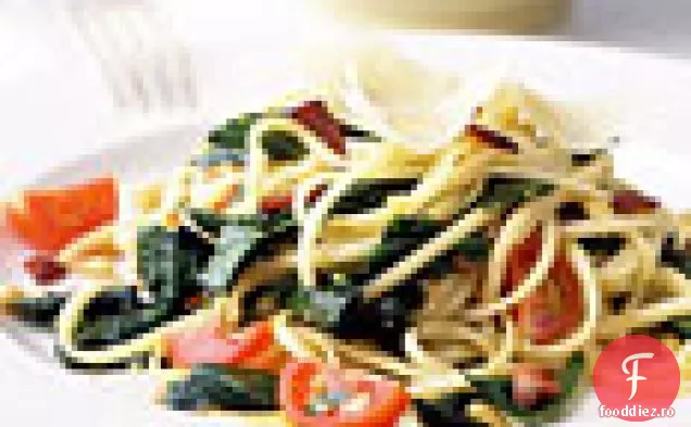 Linguine cu verdeață și slănină