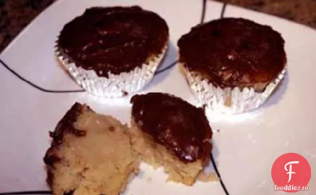 Brioșele Boston creme vegane ale bucătarului Joey