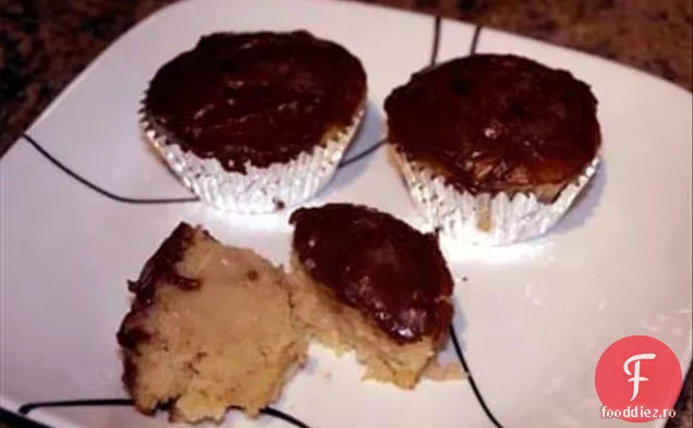 Tort de migdale de ciocolată neagră cu cremă de brânză de migdale de ciocolată Fr