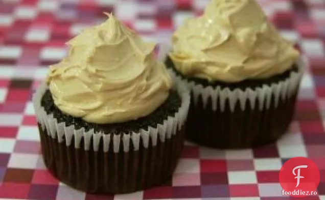Cupcakes de ciocolată cu glazură de Butterscotch