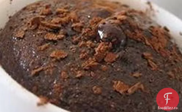 Tort într-o cană