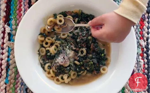 Paste Rapide De Prânz Cu Verdeață, Ciuperci Și Carne
