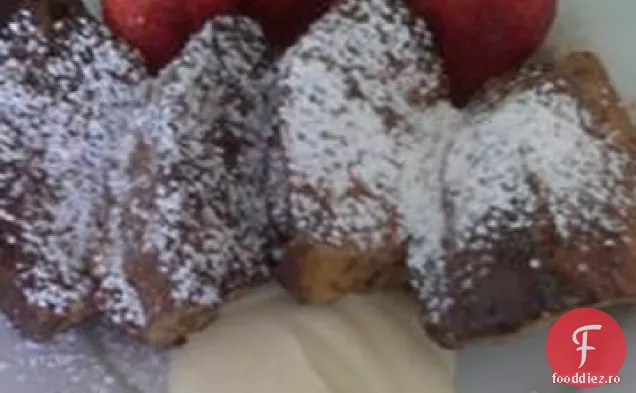 Pâine Prăjită Panettone Cu Sos Mascarpone Portocaliu