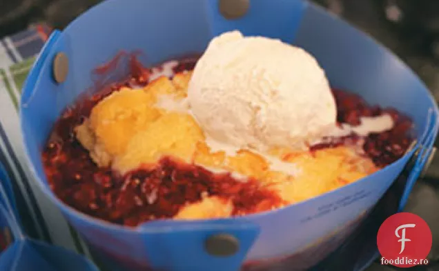 Tort & Berry Foc De Tabără Cizmar