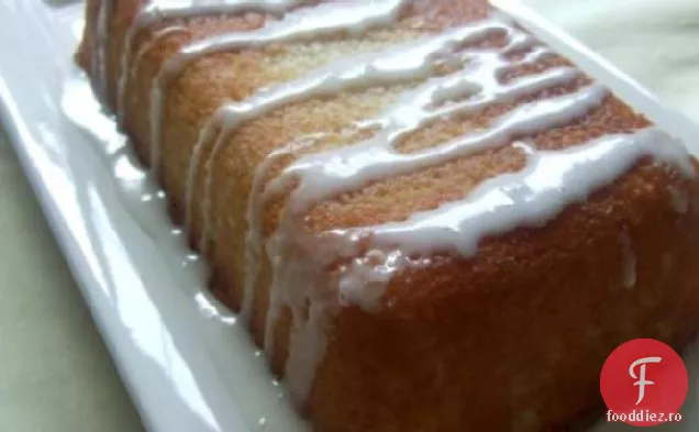 Lemon Delight Pound Cake