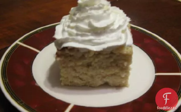 Tort Tres Leches