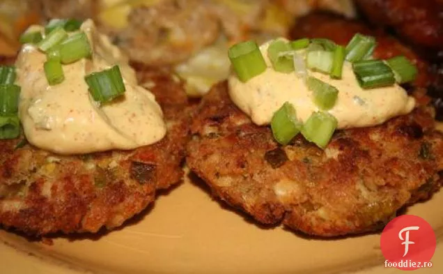Prăjituri De Pui Cu Sos Remoulade (Rapid Și Ușor!)
