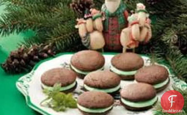 Chocolate Mint Whoopie Pies