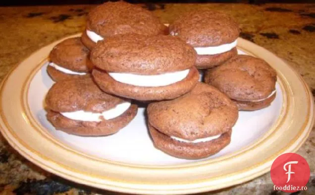 Plăcinte Whoopie Cu Glazură De 7 Minute