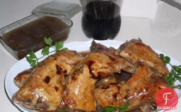 Pui cu conținut scăzut de grăsimi în sos de cocs (Kosher-carne)