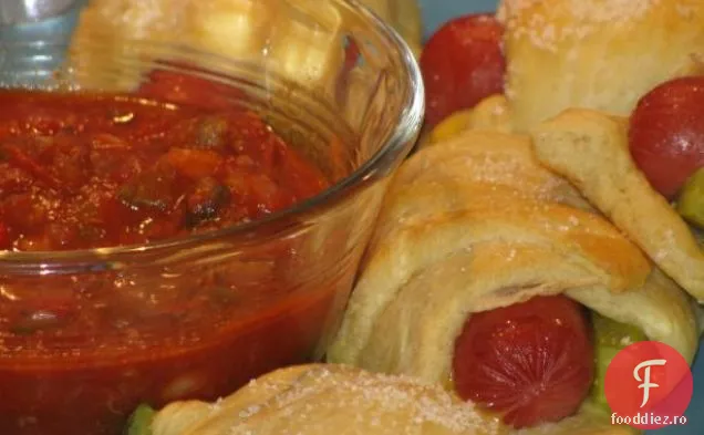 Sandviș Cu Croissant Cu Friptură Feliată De Ceapă Franceză