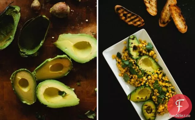 Salată De Avocado Și Porumb La Grătar