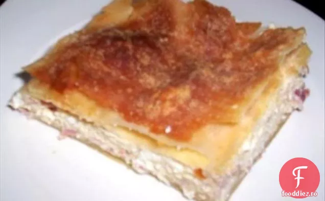 Placinta cu carne cu aluat Phyllo