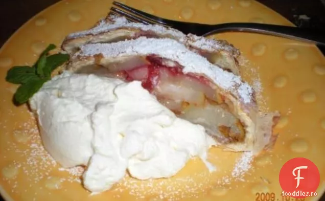 Cremă Feta în cupe Phyllo