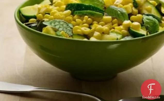 Salată De Porumb Și Dovlecei