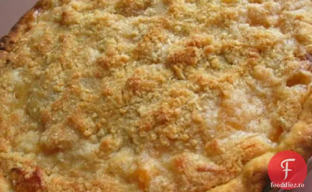 Streusel Cream Peach Pie