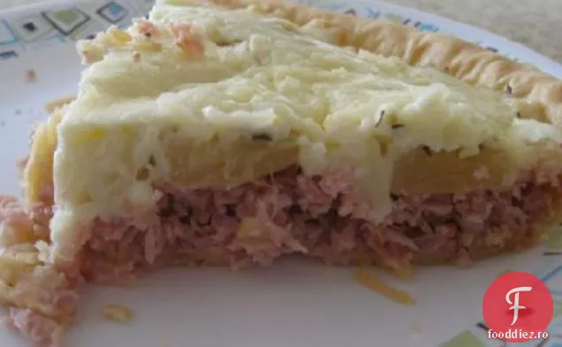 Plăcintă Cu Șuncă-Roșii-Ananas-Brânză