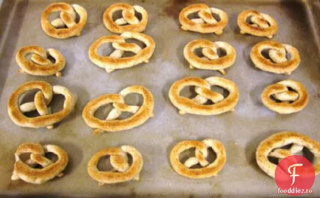 Schokoladenpretzel (Covrigi De Ciocolată)