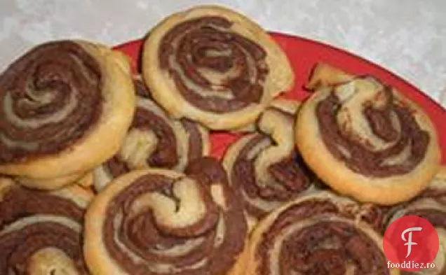 Produse De Patiserie Super Ușoare Cu Alune