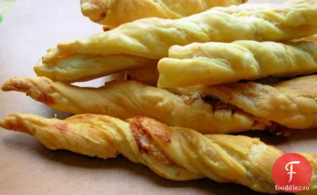 Iubește-l sau urăște - l-marmite și paie de brânză cu o răsucire!