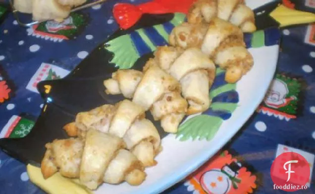 Butterhorns Aka Rugelach / Rugulach / Melci / Schnecken