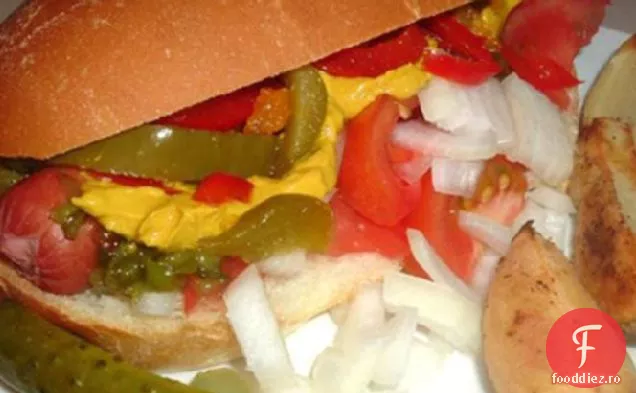 Hot Dog și cartofi prăjiți în stil Chicago