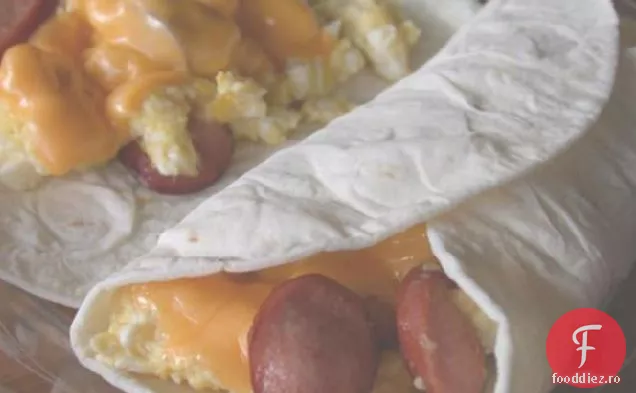 Burritos Cu Ouă De Hot Dog